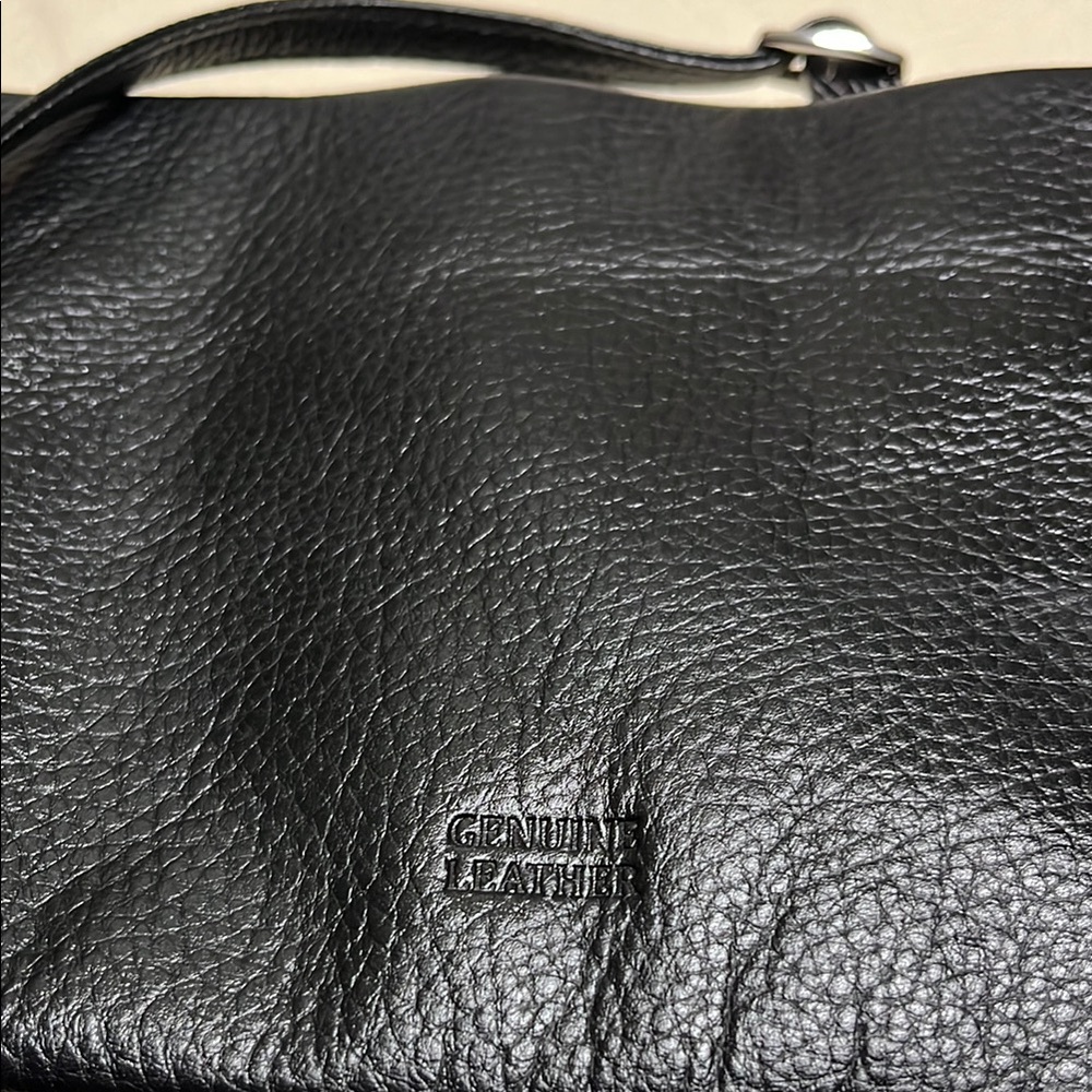 Giani Bernini Black Crossbody / belt bag Genuine leather with Adjustable Strap - Picture 13 of 13